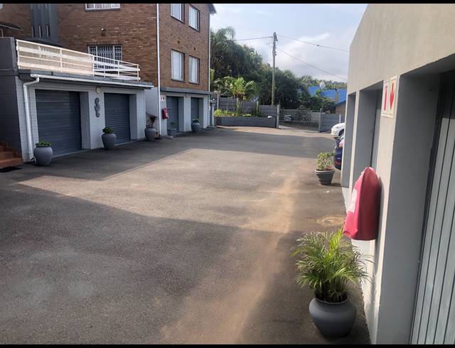 2 BEDROOM FLAT FOR SALE IN DOONSIDE
